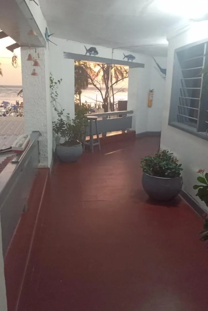 Hotel Vista Al Mar Habitacion Para 6 Personas Gaira