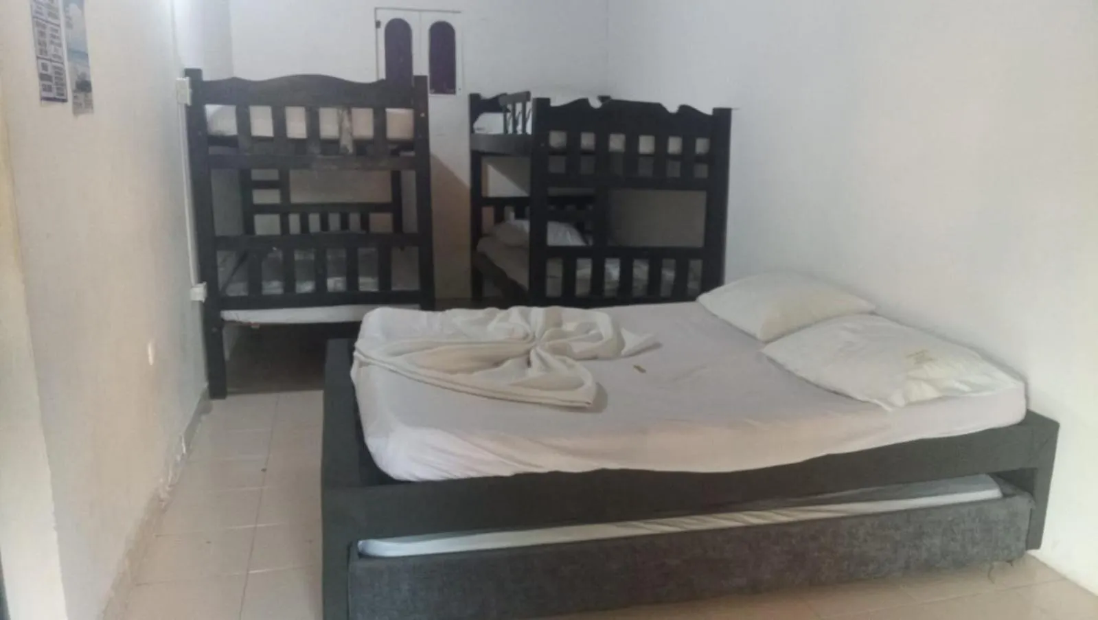 Hotel Vista Al Mar Habitacion Para 6 Personas Gaira Colombia